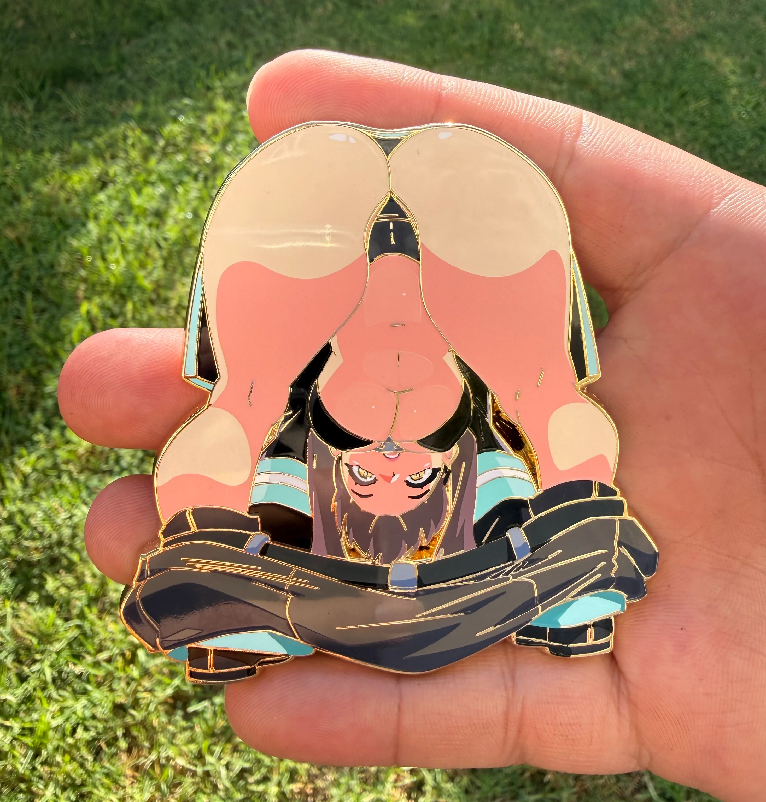 FF Tamaki lucky lecher Pin (In-Hand) - Image 3